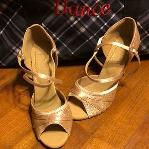 GFranco women’s Latin heels - size 8